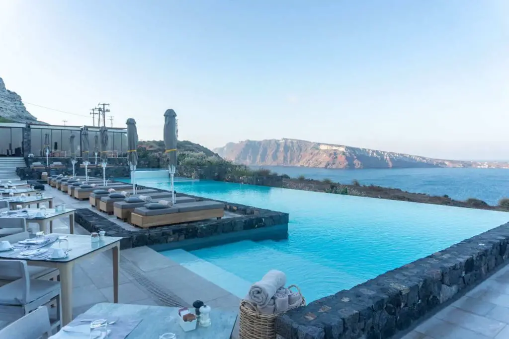 Canaves Epitome Oia Santorini Luxury Hotel